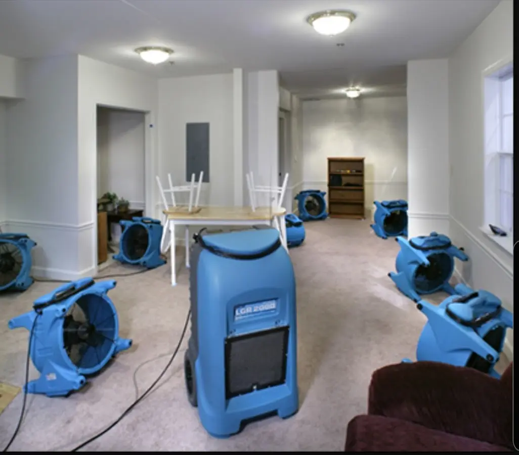 Air movers and dehumidifier setup for Water Extraction & Removal in Sahuarita
